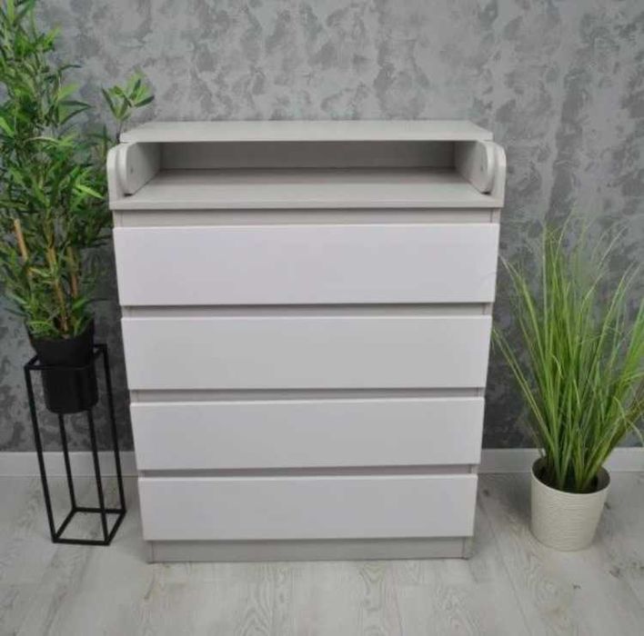 Новий пеленальний комод на 4 шухлядки – стиль та комфорт