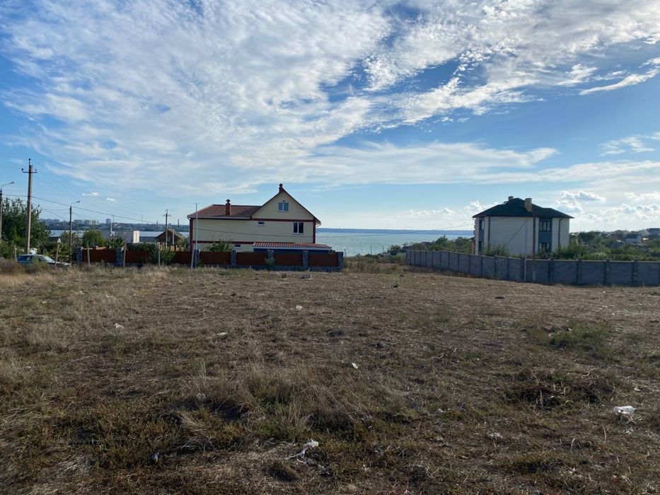 Продажа земли в Варваровке ул.Сливовая 7сот 10000$ без комиссии.