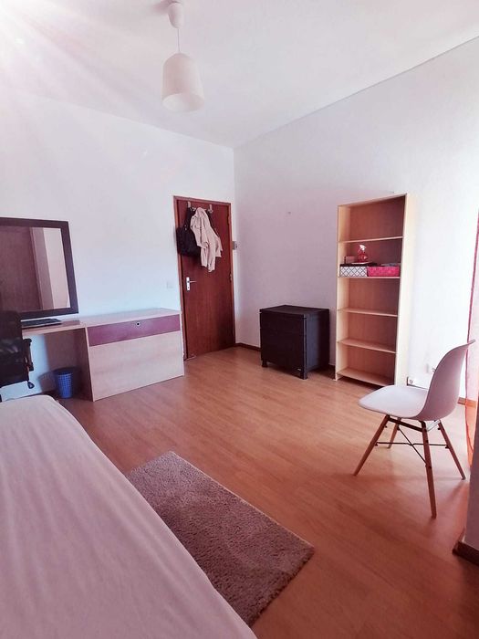 Quartos apartamento T3_Baixa de Coimbra