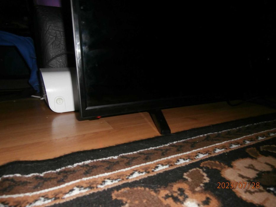 Telewizor LED 32'' MANTA DVBT - mod. LED3204 uszkodzona matryca
