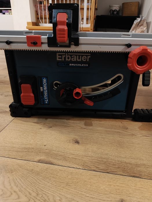 Pilarka stołowa Erbauer ETS18-LI-210 210mm 18V