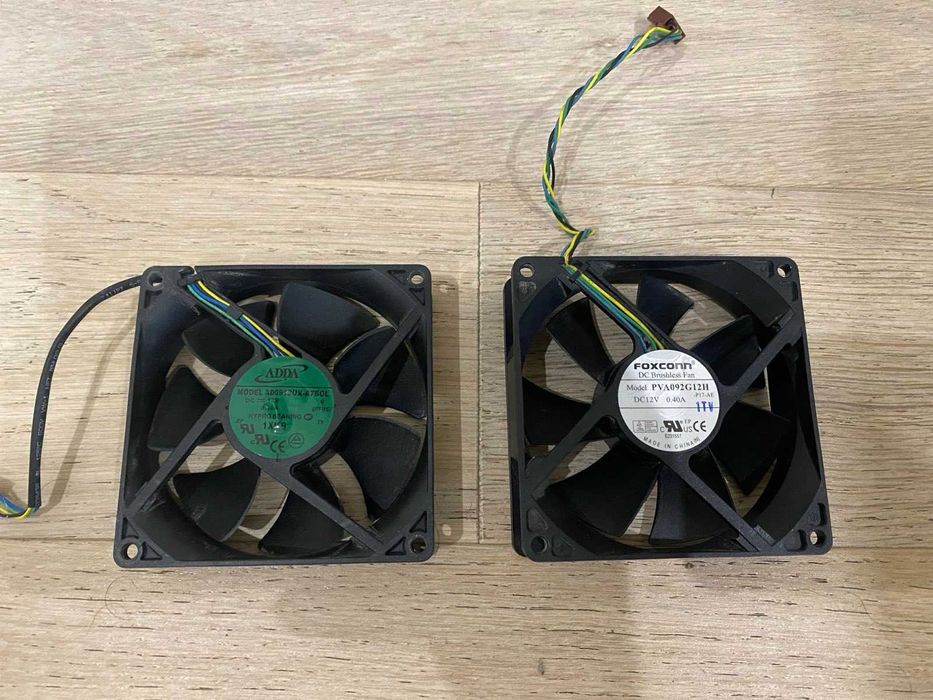 Вентилятор 92 см 12v для SFF корпус вольтове регулювання