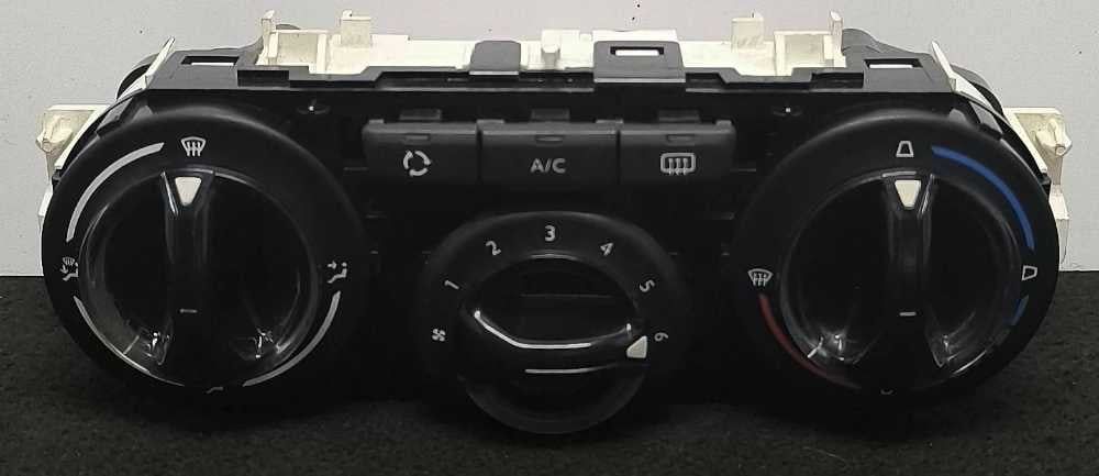 Comando Chauffage / Sofagem E1063071 - PEUGEOT 208 I