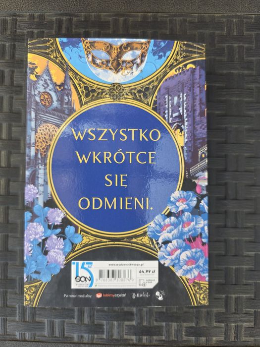 Książka "Mroczne lustro" autorstwa Samanthy Shannon