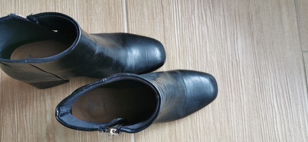 Czarne buty Stadivarius roz 36
