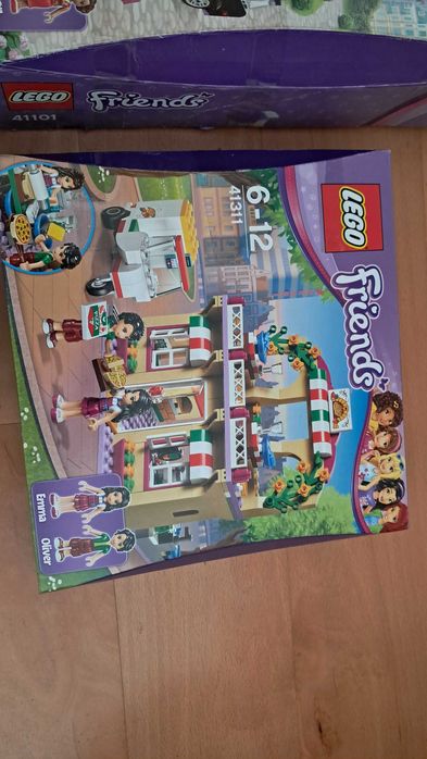 Lego Friends - Vendo 6 conjuntos completos pouco usados -  Baratos