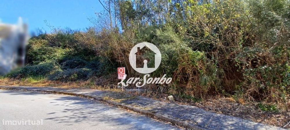 Lote terreno c/ 620m2 para construção moradia geminada - Brufe — Brufe, Braga