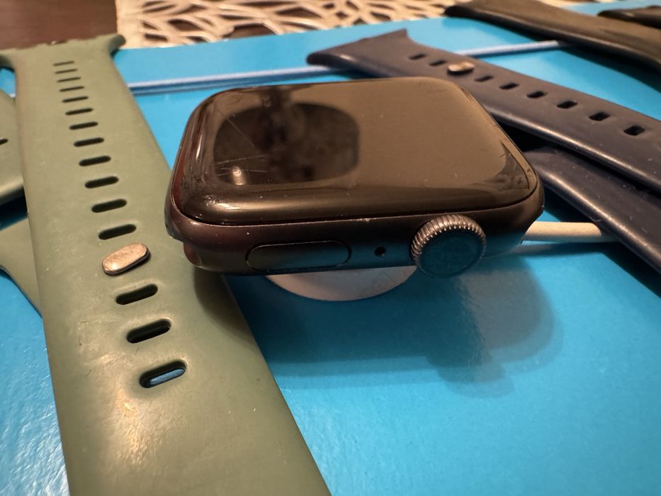 Zegarek AppleWatch seria 6 44mm