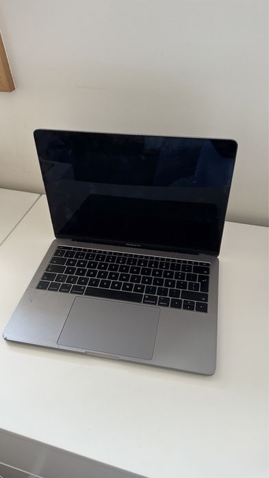 Macbook pro 13-inch