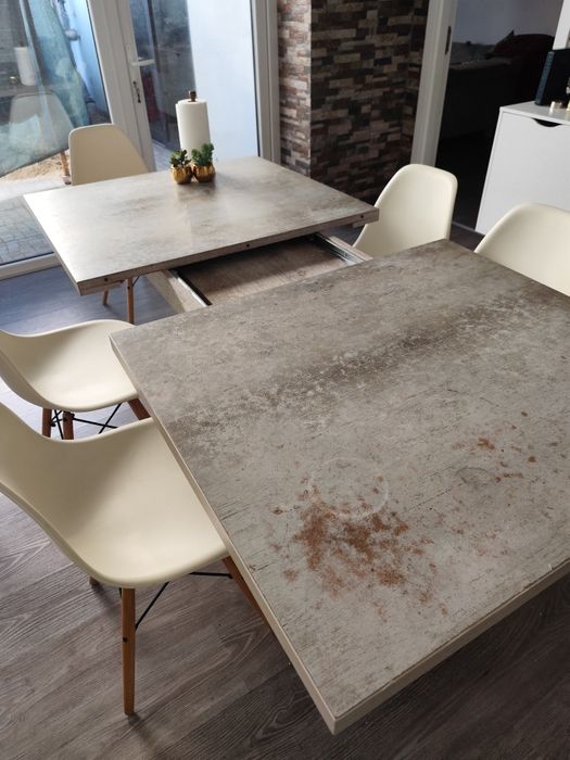 Mesa de jantar extensível