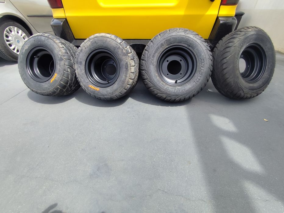 Jantes de ferro com pneus para Suzuki Ltz