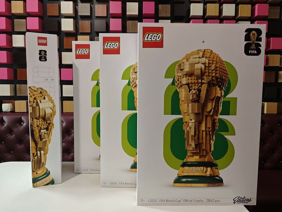 LEGO 43020 Editions  Офіційний трофей чемпіонату світу з футболу FI