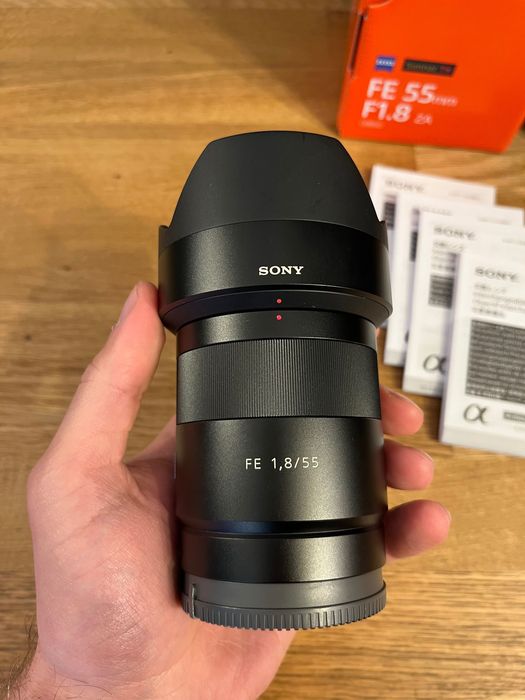 Sony FE 55mm F1.8 ZA Zeiss Sonnar T*
