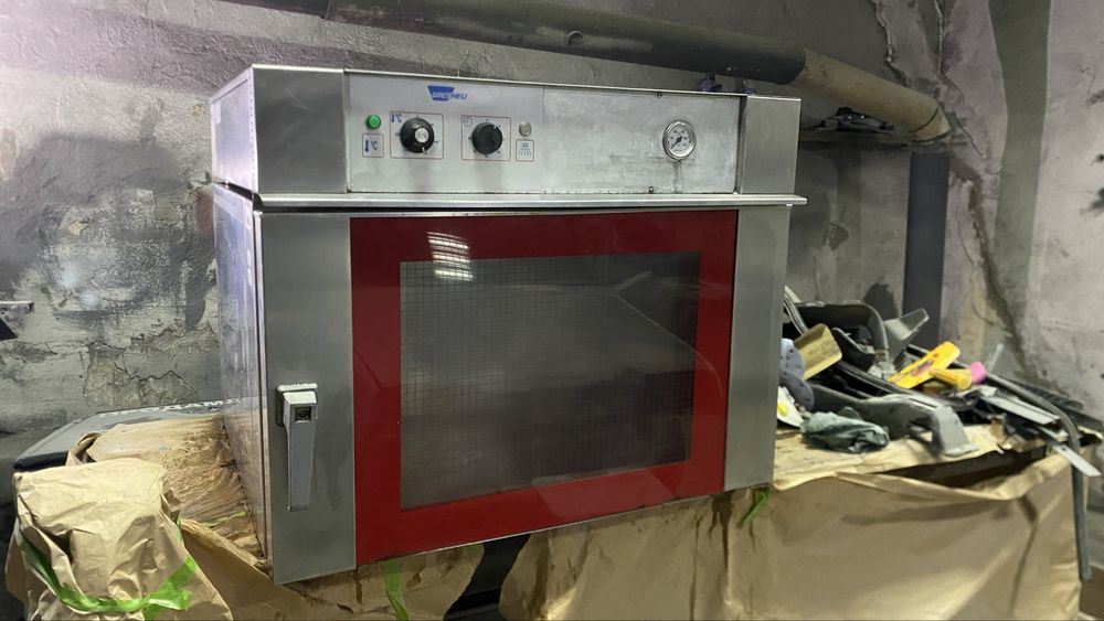 Конвекційна професійна пічь WIESHEU B 4/5 механічна