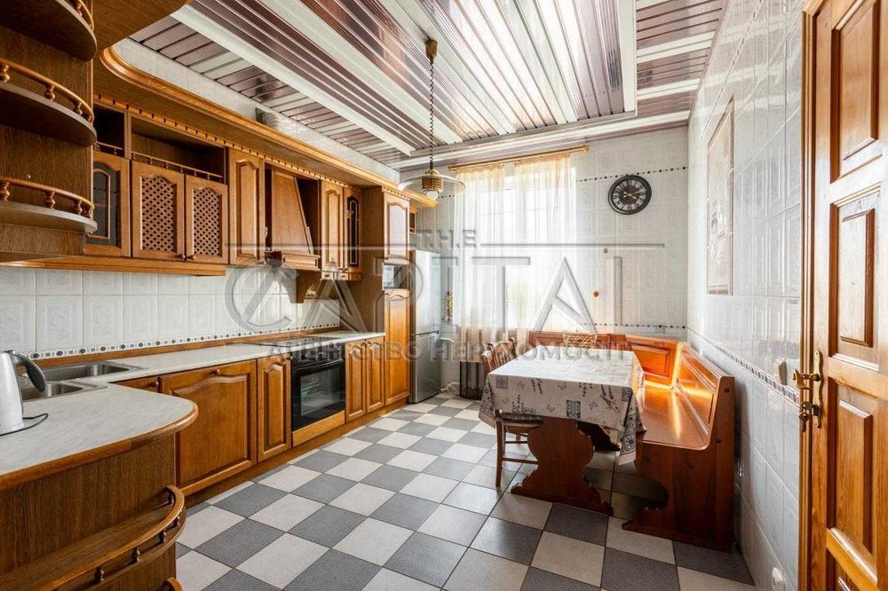 Оренда будинку 300 м² у с. Кийлів  Бориспільский район  Гараж Газ Генератор Інвертор