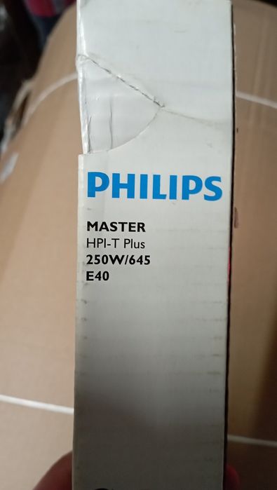 Лампа металогалогенова HPI-T Plus 250W/645 E40 PHILIPS