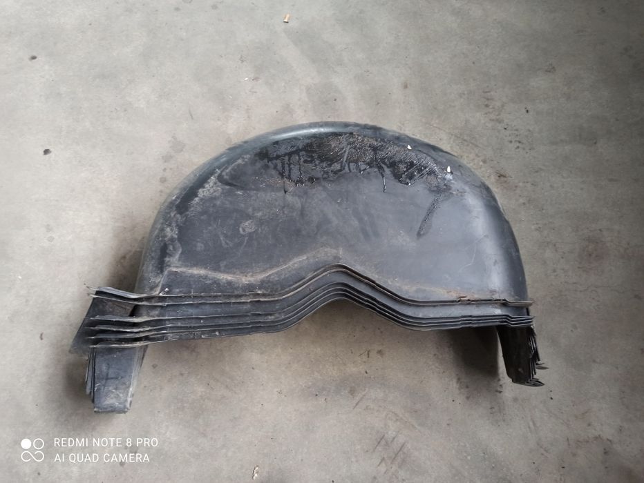 7H0810971 B Підкрилок задній для Volkswagen T5 Transporter Multivan