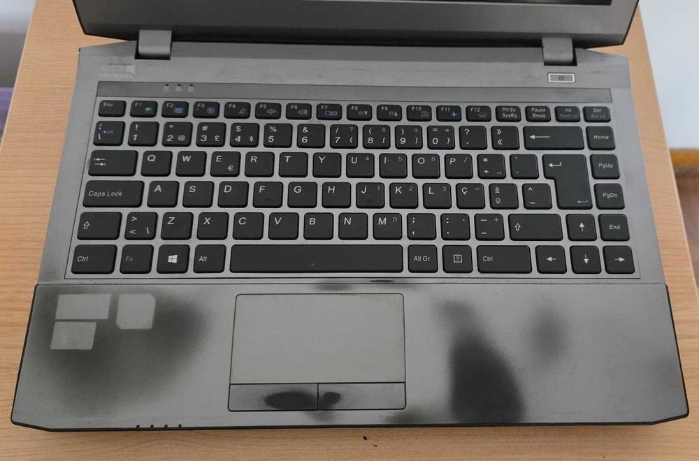 Clevo Laptop with 16GB RAM and Intel Core i7, 120GB SSD64552113006083121