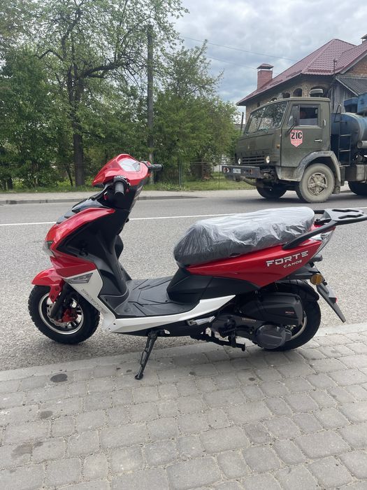 Скутер Forte CANOE 150