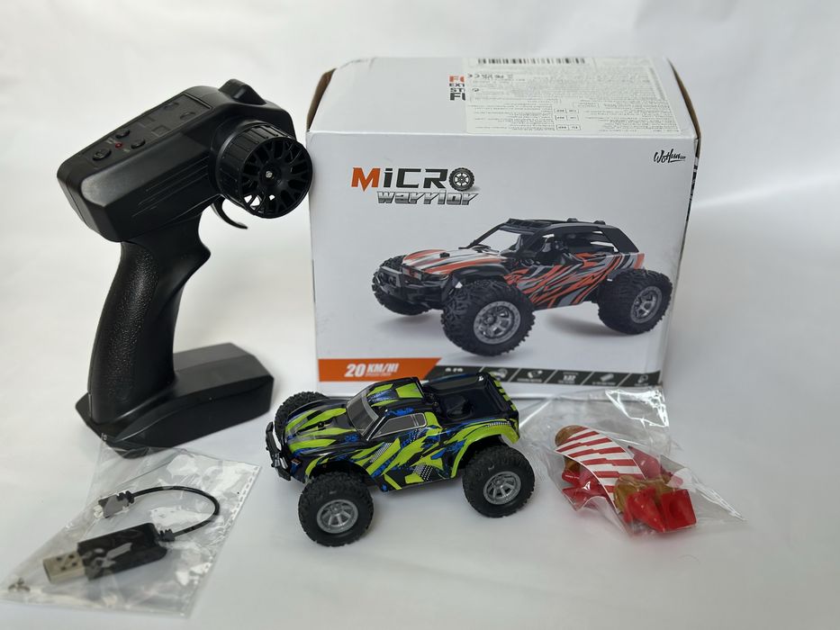 Машинка на радиоуправлении на пульту радиоуправляемая игрушки авто