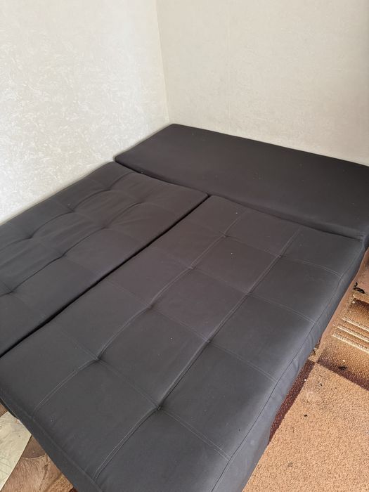 Большой Диван , кровать