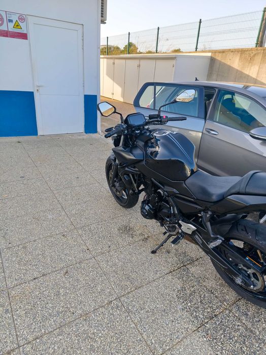 Kawasaki Z650 - 2023 BAIXA NO PREÇO