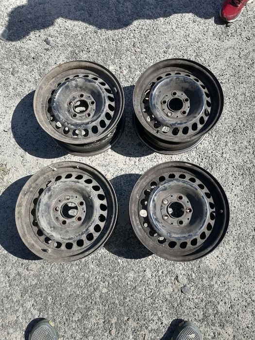 Диски  металеві 5x112 R15