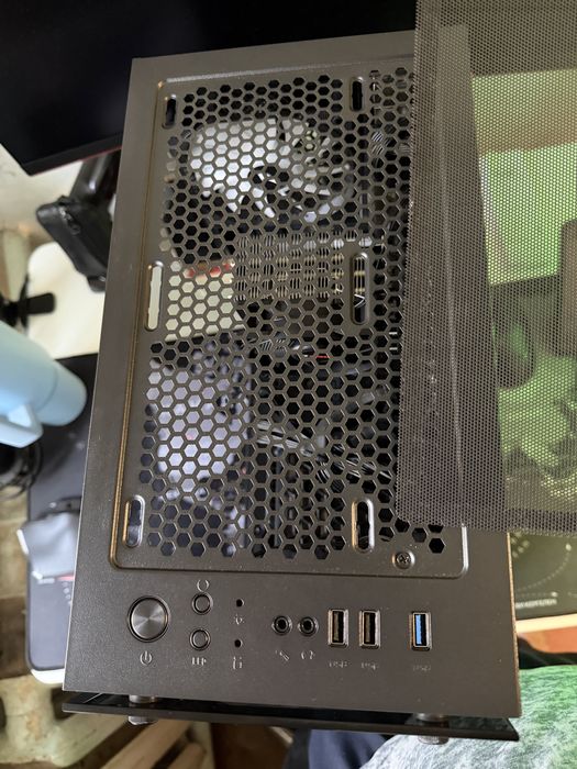 Игровой ПК i7 9700k, RTX 3070, 24gb, 1TB SSD