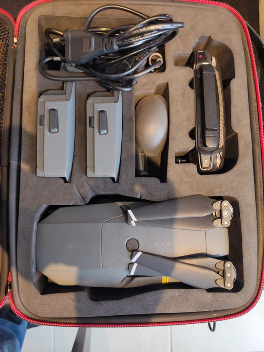 DJI Mavic Pro + 2 Baterias + Hub de Carregamento + Carregador 12V + Mala