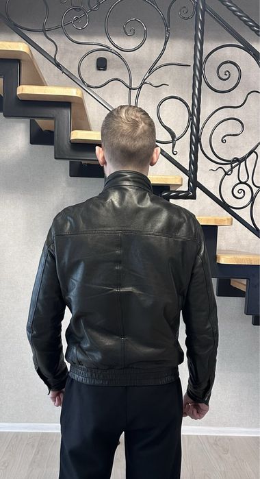 Шкіряна куртка otto kern balenciaga оригінал