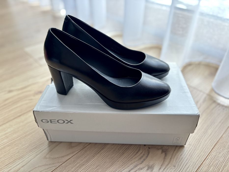 Czółenka Geox D Walk Pleasure 37