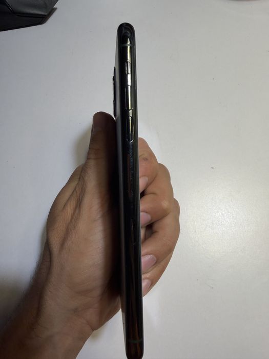 iPhone 11pro max 64гб