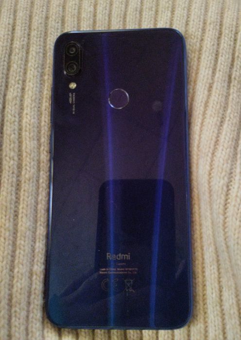redmi note 7 (4/128) в хорошем рабочем состоянии