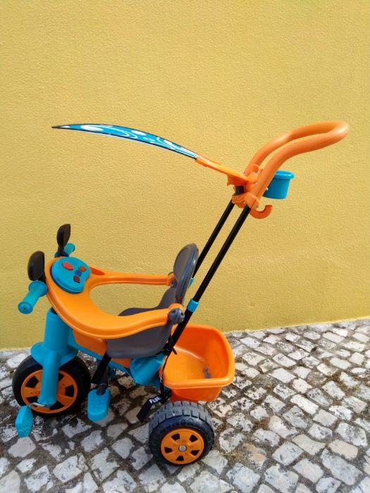 Triciclo baby plus Feber dos DOS 12 MESES AOS 3 ANOS