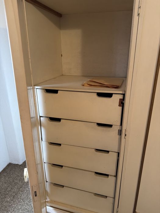 Armario antigo  branco