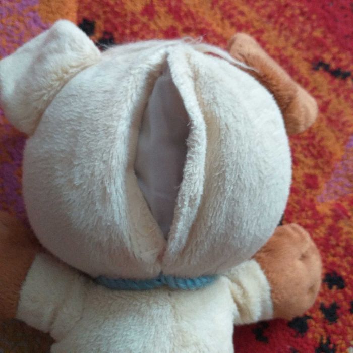 Pluszak piesek ze schowkiem z tyłu głowy- Rypin