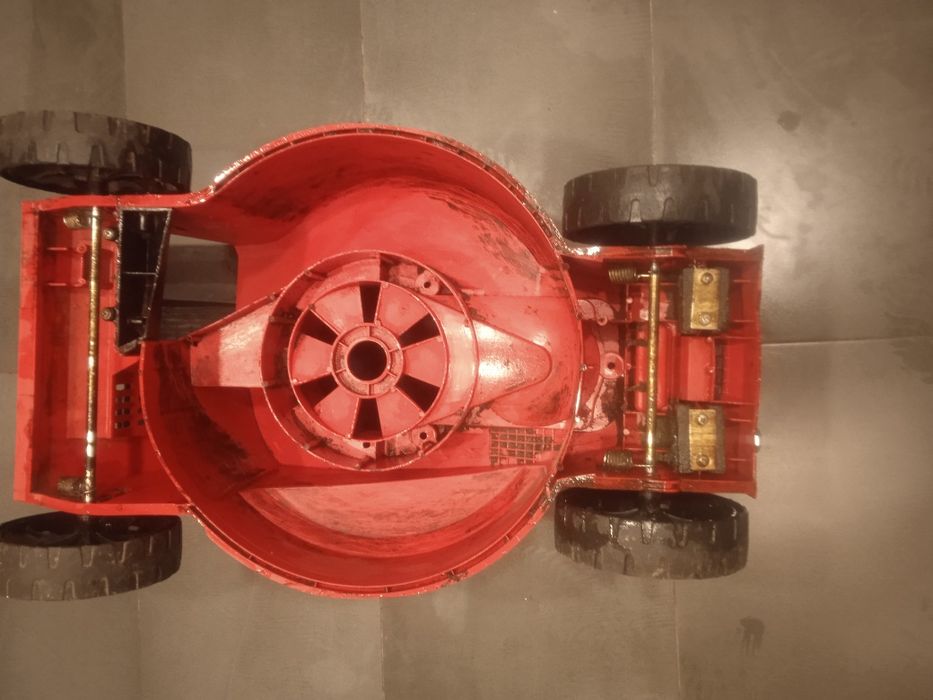 .Корпус до газонокосарки -Einheel