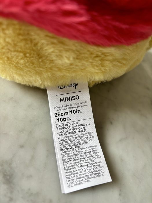 Miniso - maskotka Kubus Puchatek - 25cm