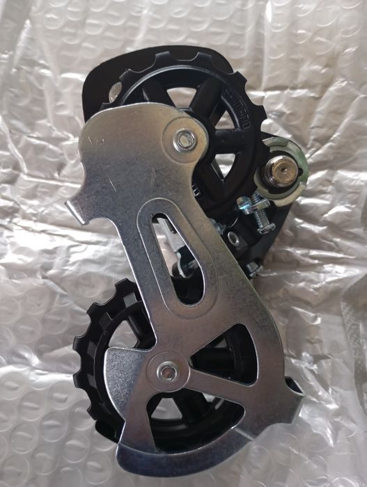 Переключатель скоростей Шимано