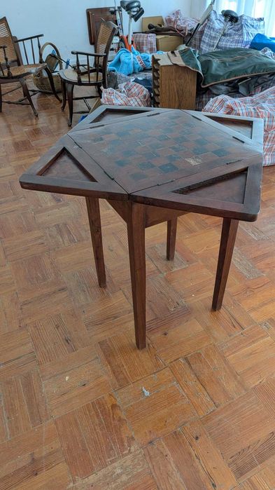 Mesa de Jogo Antiga Envelope c/ Tabuleiro Xadrez em Madeira