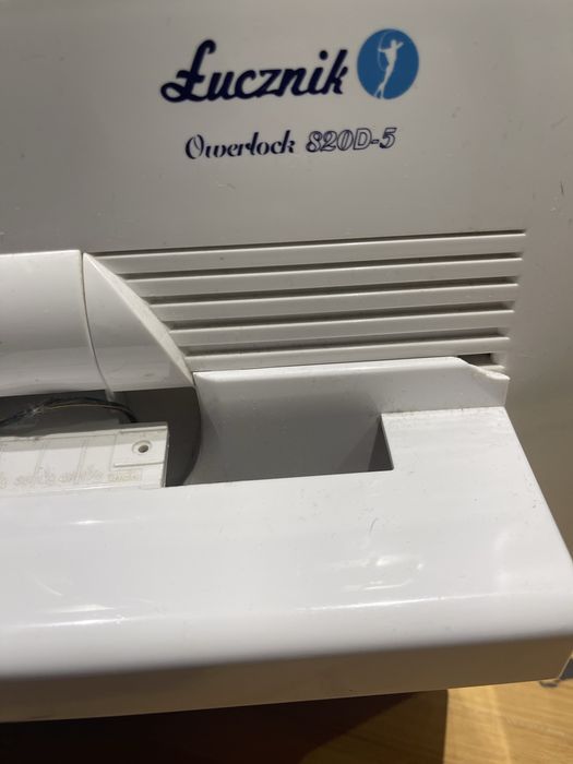 Overlok Łucznik 5 -nitkowy