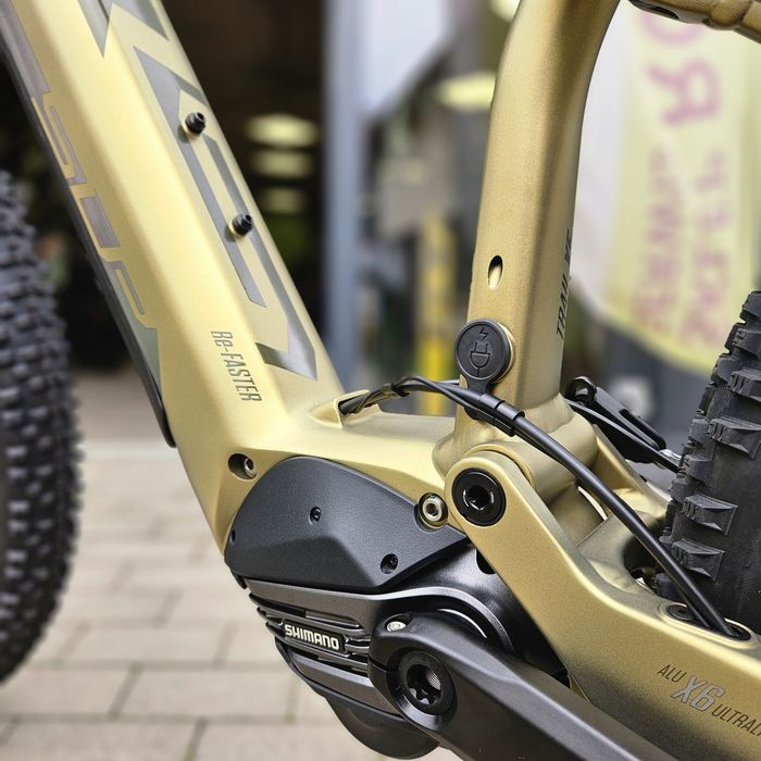 MTB elektryczny Superior EXF8089 Koło 29 XL Shimano wyprzedaż