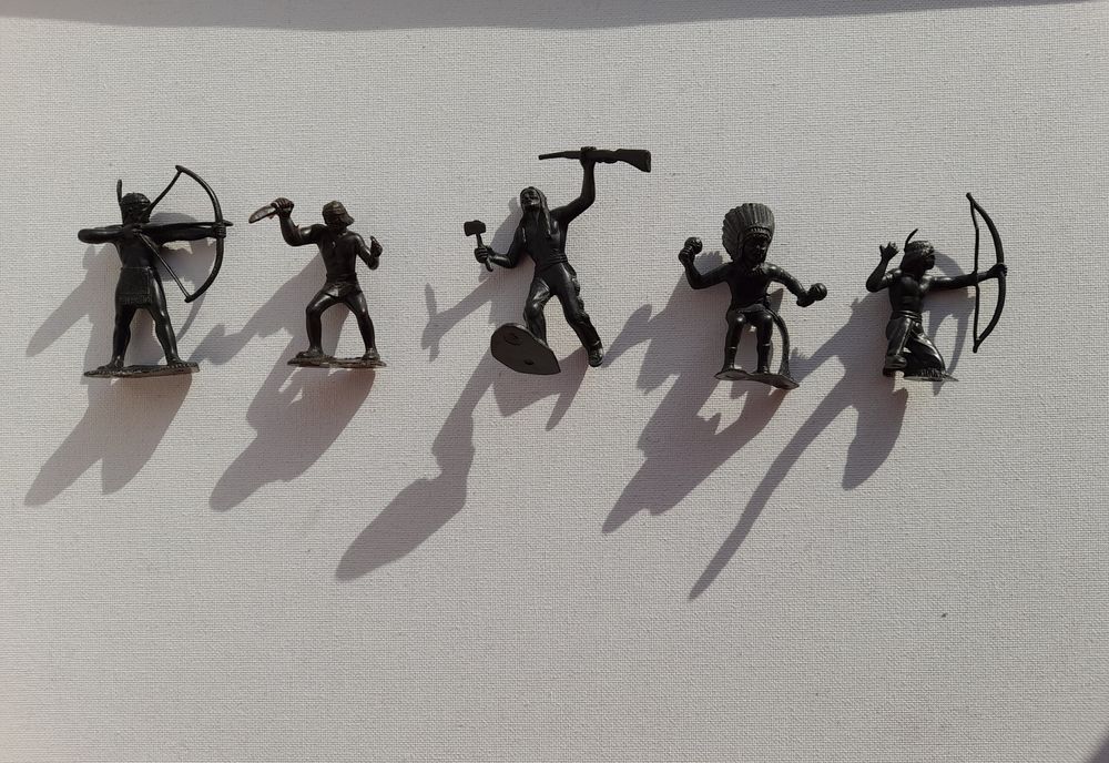 Солдатики СССР  Римляне,  Пираты,  Индейцы  ДЗИ