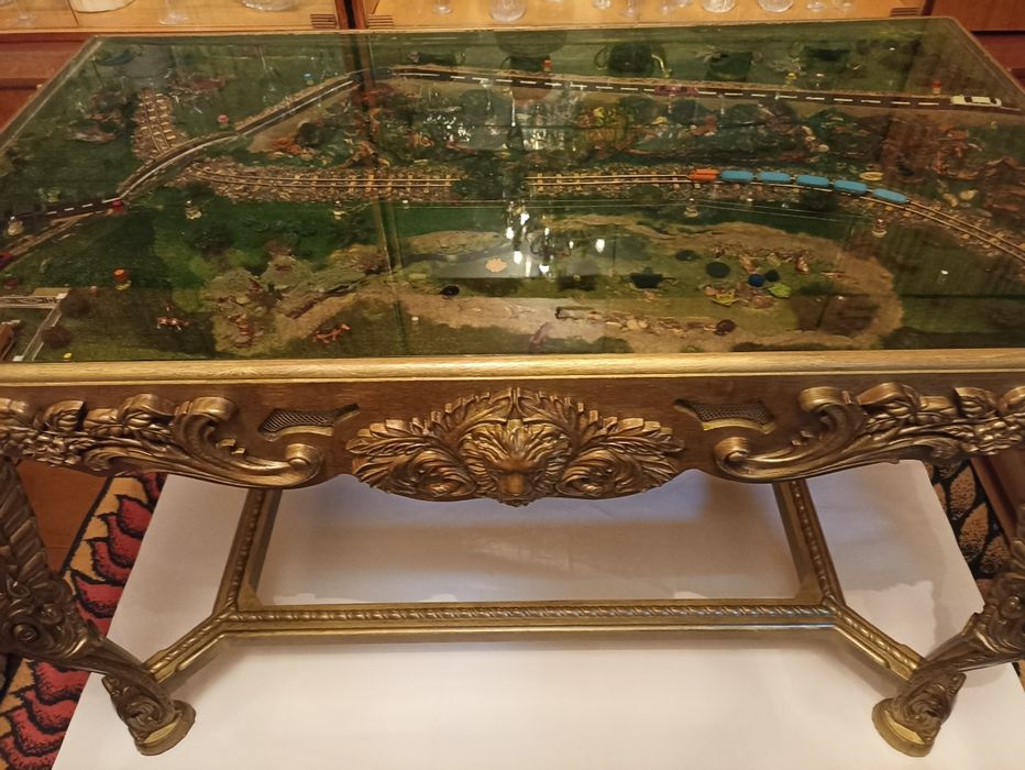 Стол из эпоксидки