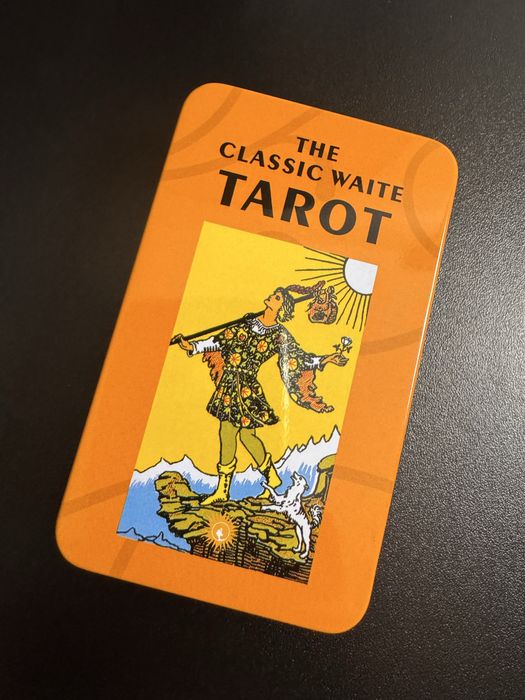 Rider Waite Tarot - nowa talia w metalowej puszce