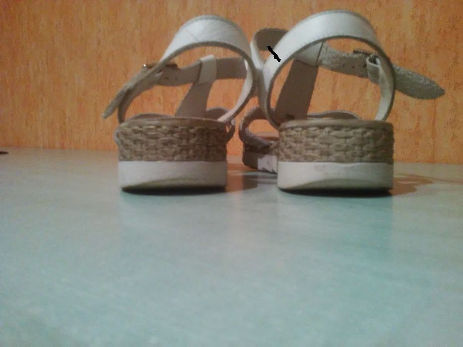 buty/sandałki-Lasocki-SKÓRA NATURALNA! 37/38 od 55zł