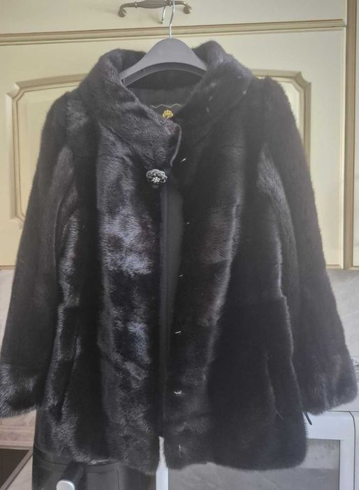 Норкова шуба автоледі