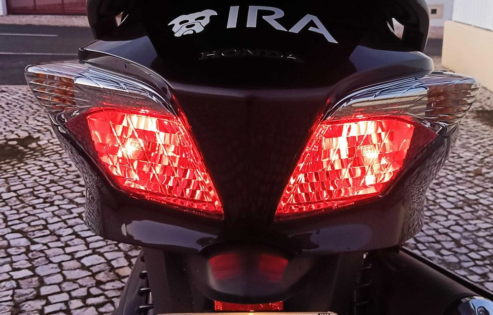 HONDA SW-T 600 de 2012, - Como nova!