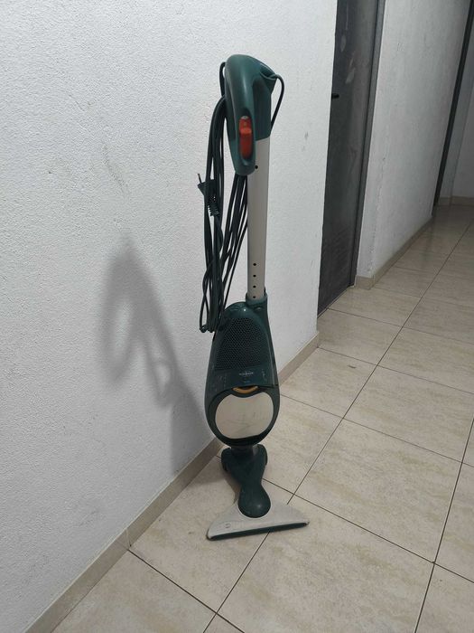 Aspirador Vorwerk Kobold com escova elétrica EB360 – Funcional