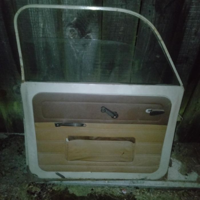 Sprzedam drzwi Trabant i inne